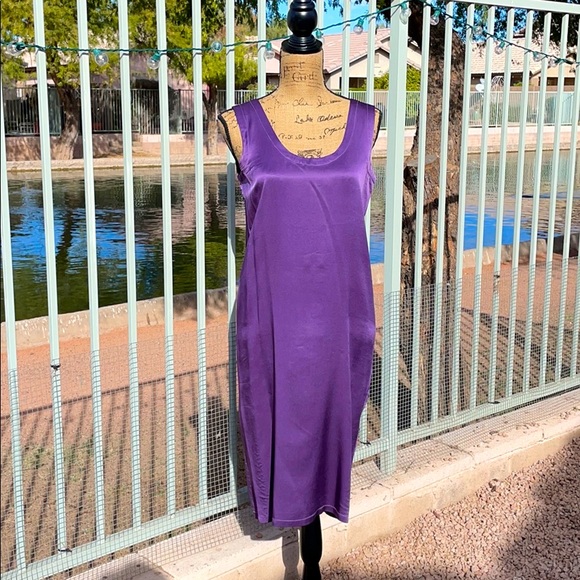 COPY - Vintage Cassidy Violet Silk Column Dress - Picture 1 of 12